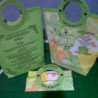 tas undangan pegangan bulat motif custom