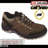 Jual sepatu boots adventure gunung tracking eiger caterpilar outdoor gear Murah