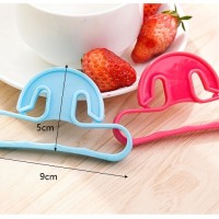 Jual Pegangan Kantong Belanja Plastik - Shopping Bag Hanger (MURAH) Murah