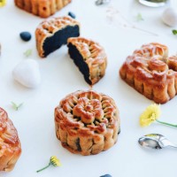 Jual Kue Bulan VEGETARIAN - Kacang Merah - IMPERIAL - Madam Souvenir Murah