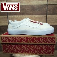 Sepatu Sneaker Vans Old Skool School Full White Putih Laki Perempuan