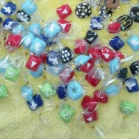 Jual souvenir gantungan kunci flanel medsos Murah