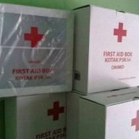 Jual Kotak P3K Dinding Ukuran 30x 30 Murah