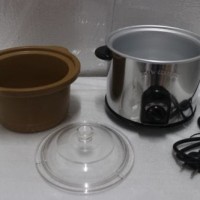 Jual Slow cooker Akebonno 1.5L THK31. Penanak Elektrik Murah