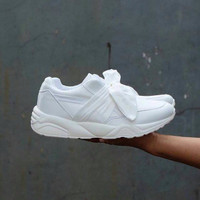 Jual DISKON Puma Rihanna Bow white / sepatu cewe / kado cewe / sepatu jalan Murah