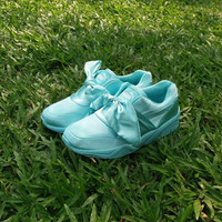 Jual PROMO Puma Fenty Bow Pink / sepatu cewe / kado cewe / sepatu running Murah