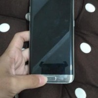 Jual Samsung s7 edge silver kondisi LCD BERGARIS Murah