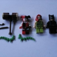 Jual Brick SY dan XINH Harley quinn , Poison Ivy dan Catwoman Murah