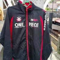 Jual jacket ONE PIECE original seri Tony Tony CHOPPER size S mulus Murah