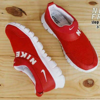 Jual MURAH Sepatu wanita olahraga ringan senam zumba joging santai nike fre Murah