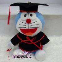 Jual Boneka Wisuda Doraemon 30 cm/Boneka Doraemon Wisuda Unik Anime Jepang Murah
