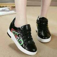 Jual JUAL Sepatu Wanita Boots Toraja SBO318 Murah