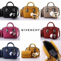 Jual Givenchy Antigona GunMetal
With Karlito Diamond Charm
#1580 Murah