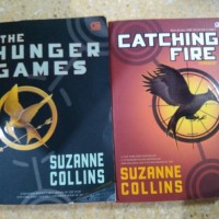 Jual Novel Serial Hunger Games dan Catching Fire Murah