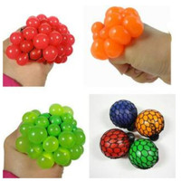 Jual DISKON SQUISHY ANGGUR /ANTI STRESS BALL SPLAT TOY SQUISH Murah