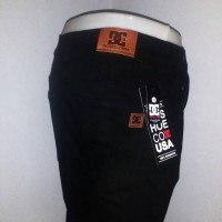 Jual Celana Jeans DC skinny/stretch pria warna hitam pekat, size 27 - 32 Murah