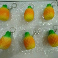 Jual squishy nanas keychain Murah