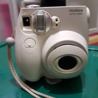 Jual Kamera FUJIFILM Instax Mini 7s Mulus Murah
