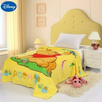 Jual Selimut WINNIE THE POOH bulu lembut Import ukuran 200x150 pake Tas Murah