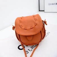 Jual tas pundak retro kecil / small tongue shoulder bag BTA027 Murah