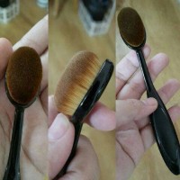 Jual D6132 Oval Blending Brush Kuas Make Up KODE RR6132 Murah