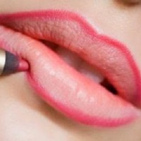 Jual TRUE LIPS - Lip Liner Pencil / Pensil Garis Bibir Menow / MN / Me No Murah
