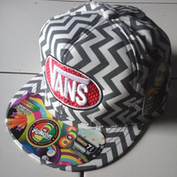 Jual diskon topi hiphop vans motif keren& model terbaru cocok untuk gaya hi Murah