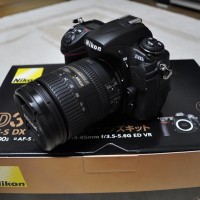 Jual NIKON D3000 LENSA 18-105VR Murah