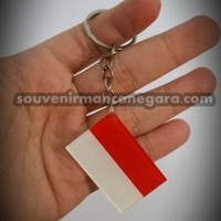 Jual SOUVENIR CENDERAMATA GANTUNGAN KUNCI BENDERA INDONESIA Murah