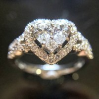 Cincin Hati Berlian Emas Putih (FR7366)