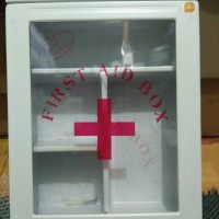 Jual Kotak Obat P3k Dinding Besar Murah