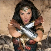 Jual Wonder Woman costume cosplay wristband bracer handband halloween diana Murah