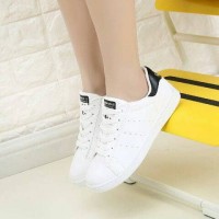 Jual SEPATU KETS WD55 PUTIH HITAM Murah