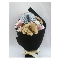 Jual bucket bunga/hand bouquet/buket bunga wisuda/buket bunga malang Murah