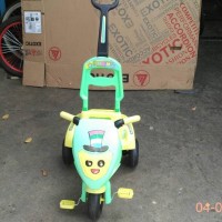 Sepeda Anak Plastik Yotta Roda 3 pedacu