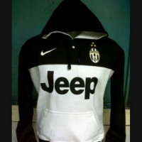 Jual JAKET HOODIE SWEATER BASEBALL BOLA JUVENTUS HITAM PUTIH Murah