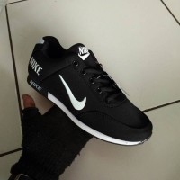 Sepatu Cewek Nike Neo Runner / Sepatu Lari, senam,Aerobic,Fitness,gym