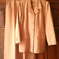 Preloved Setelan Safari/Baju Kerja Wanita Warna Pastel