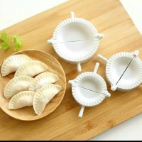 Jual Cetakan Dumpling Pastel mold alat bantu membuat gyosa pangsit maker Murah