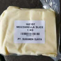 Jual Keju mozzarella perfetto 1kg (vacum pack) Murah
