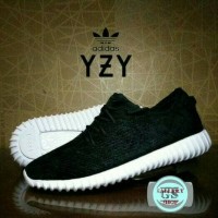 sepatu Adidas Yezzy Rajut full black Hitam Polos Kerja Sekolah
