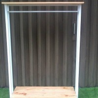 Gawang Kayu Bazar/Gawangan Baju Kayu/Gantungan Besi Ambalan Kayu