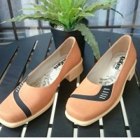 SEPATU PANTOPEL KICKERS WANITA GRADE ORI