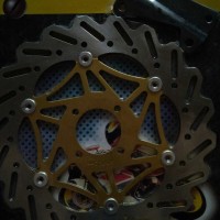 piringan cakram depan variasi merk fokus khusus motor YMH Jupiter MX