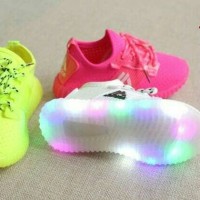Jual Sepatu kets anak LED model tali Murah