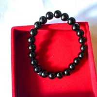 GELANG TERAPI KESEHATAN BATU GIOK HITAM ISI 23 BUTIR 5mm....