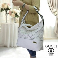TAS GUCCI 1633#2
Kwalitas SEMPREM, BAHAN KULIT, UK 43X36X13cm, BERAT