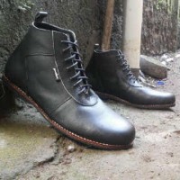 Jual sepatu boot kulit pria yonkers brodo Murah