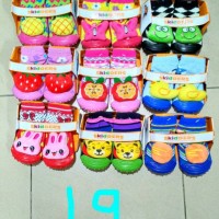 Jual Skidders Sepatu Prewalker Bayi Baby 3D Boneka Rattle Murah