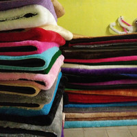 Jual Sajadah Polos Tanpa Motif Bulu Rasfur Halus+ Busa Empuk 65*100*2cm Murah